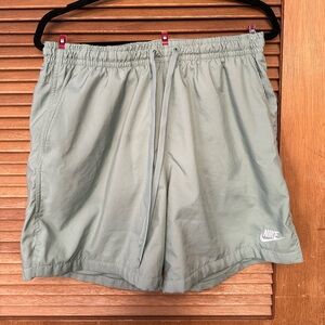 Woven Flow Nike shorts